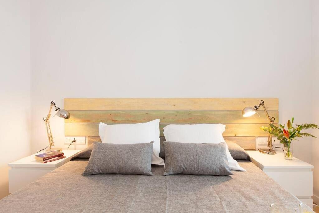 Beautiful 4Bd 4Ba Apartment In Eixample District บาร์เซโลนา ภายนอก รูปภาพ